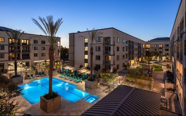 Peak 16, Phoenix, AZ 85016 - photo 2