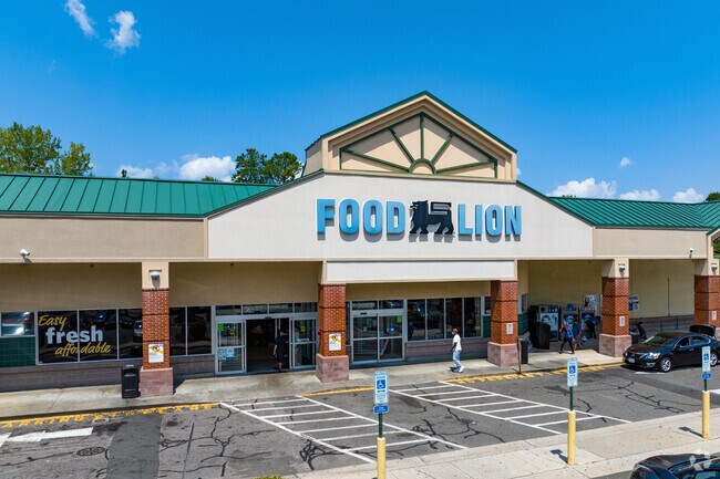 Most people in the Spaulding community go grocery shopping at Food Lion on Fayetteville road.
