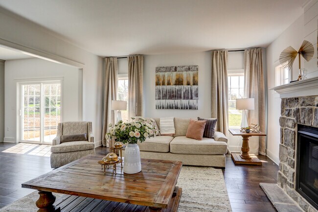 2007 N Fall Harvest Dr unit 37216227, Mechanicsburg, PA 17055 - photo 7