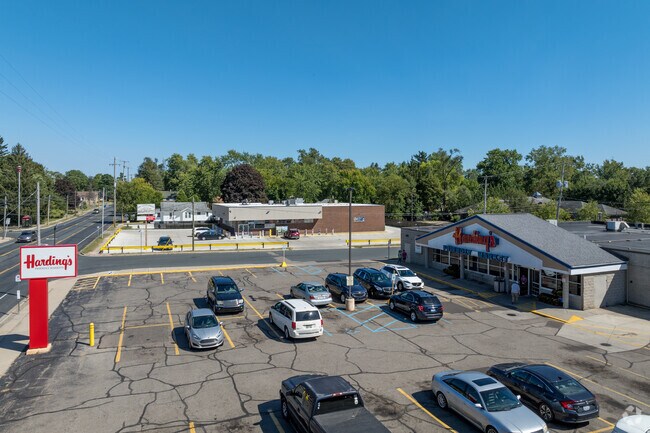 For fast Eastside grocery trips, Harding's Market is a local favorite.