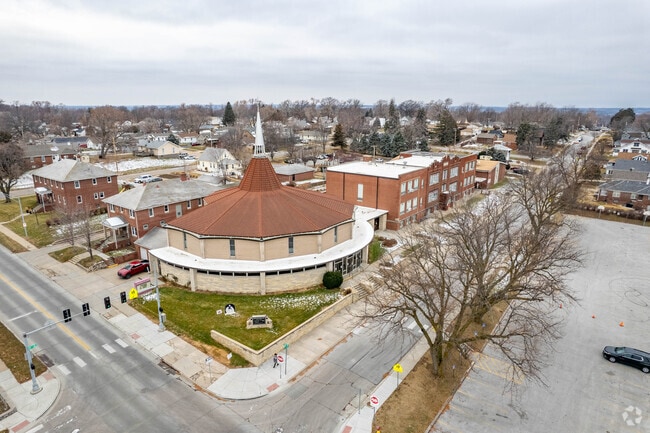 Sts. Peter and Paul School is conveniently located amongst South Central Omaha neighborhoods.