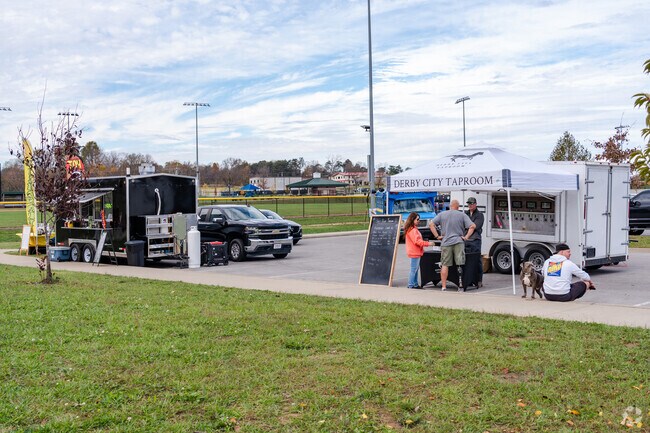 Food trucks are a common staple of events in Mount Washington.