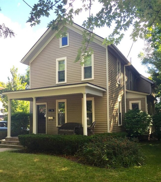 515 S 7th St, Ann Arbor, MI 48103