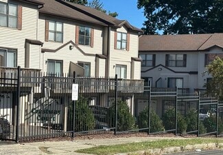 15 Crest St, West Haven, CT 06516