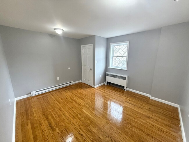 426 3rd Ave unit 4R, Troy, NY 12182 - photo 4