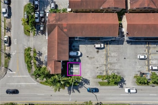 2560 W 60th St, Hialeah, FL 33016