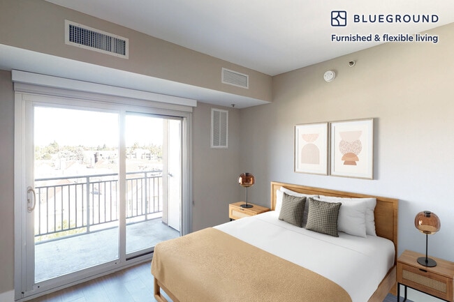 2400 W El Camino Real unit FL2-ID10822A, Mountain View, CA 94040 - photo 7