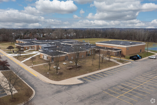 Highlands Middle School, Aerial.