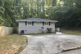 992 Washington Rd, East Point, GA 30344