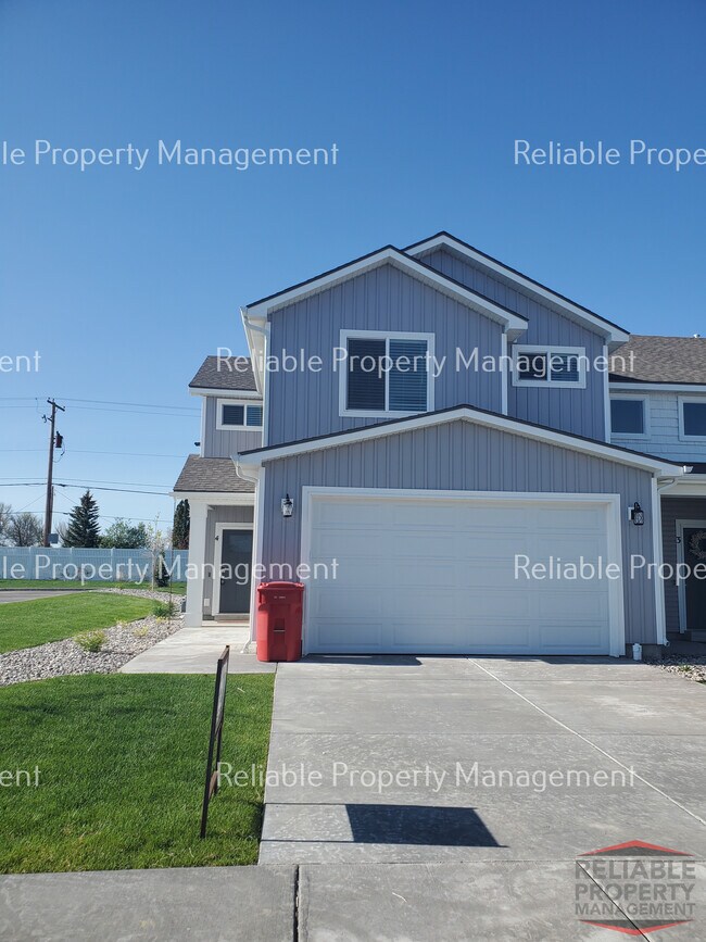 1058 Jaylee Dr, Rigby, ID 83442