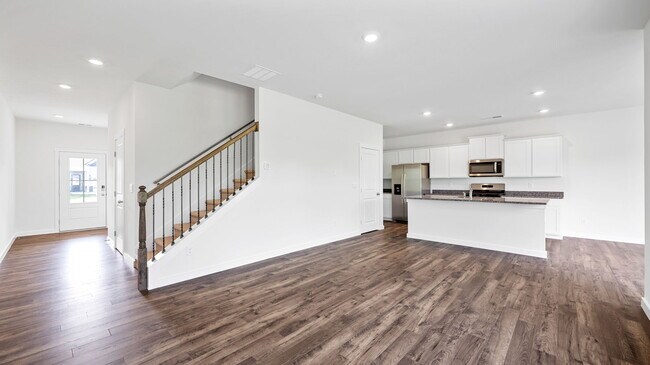 7450 Bendire Loop, Middle Valley, TN 37343 - photo 5