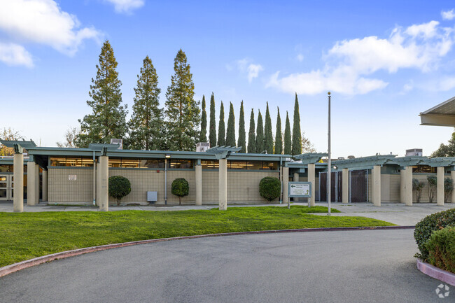 Diablo Community Day Public High School, a hub of academic excellence.