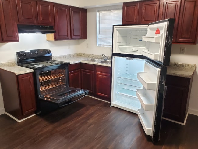 6825 E Coronet Ct, New Orleans, LA 70126 - photo 7