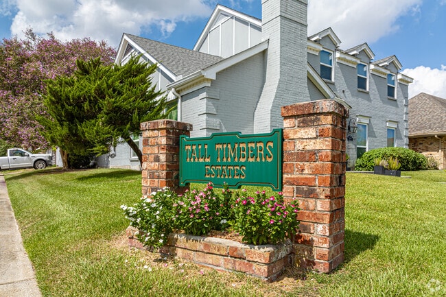 Tall Timbers rests in the heart of Algiers on the west bank of New Orleans.