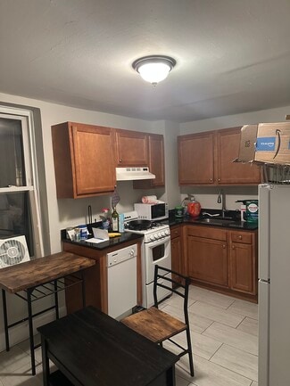 69 Joy St, Boston, MA 02114