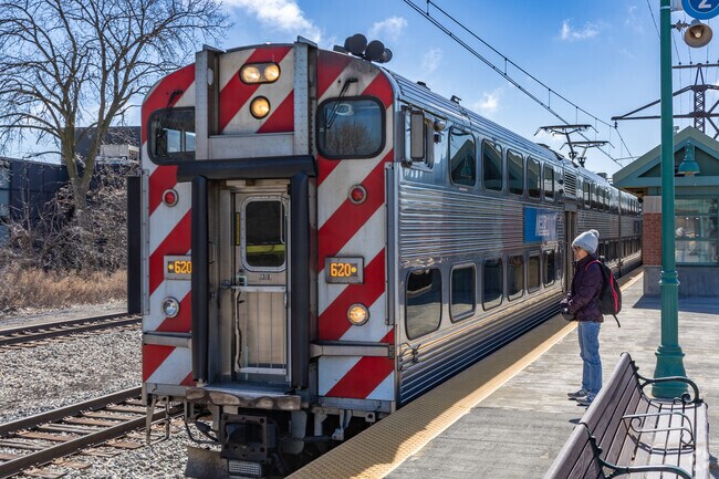 There are three Metra stops that service the Hyde Park area.