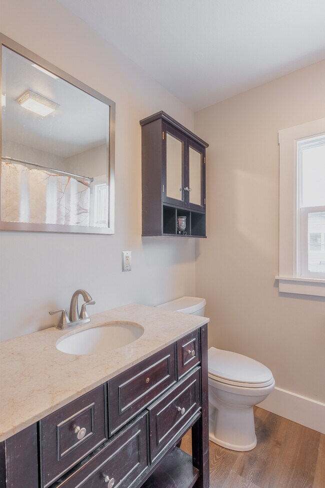 201 14th St unit 3, Winona Lake, IN 46590 - photo 6