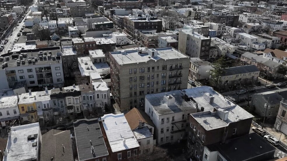 217 44th St unit 1, Union City, NJ 07087 - photo 2