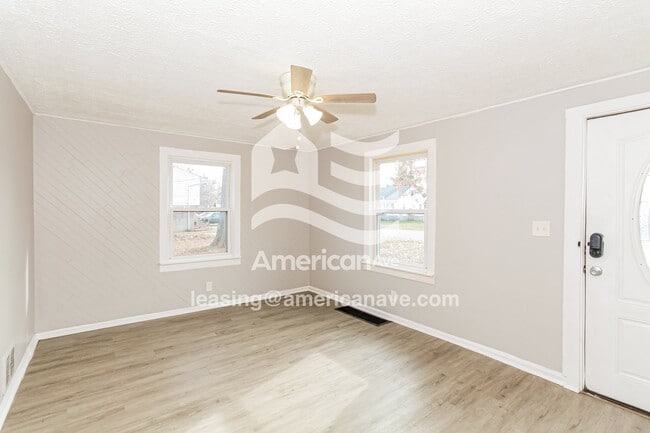 4222 Myrtle Ave, Cincinnati, OH 45236 - photo 3