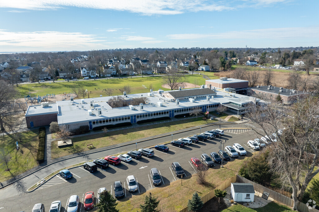 Roger Sherman Elementary School is a public school serving elementary students.