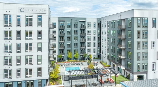 Griffin Durham, Durham, NC 27701 - photo 3