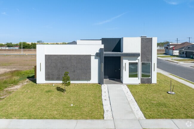 New construction contemporary homes can be found in the east side of the city of Hidalgo.