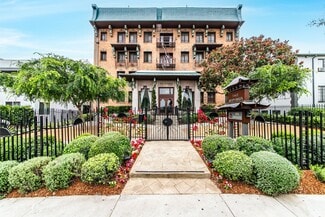 1775 N Orange Dr, Hollywood, CA 90028