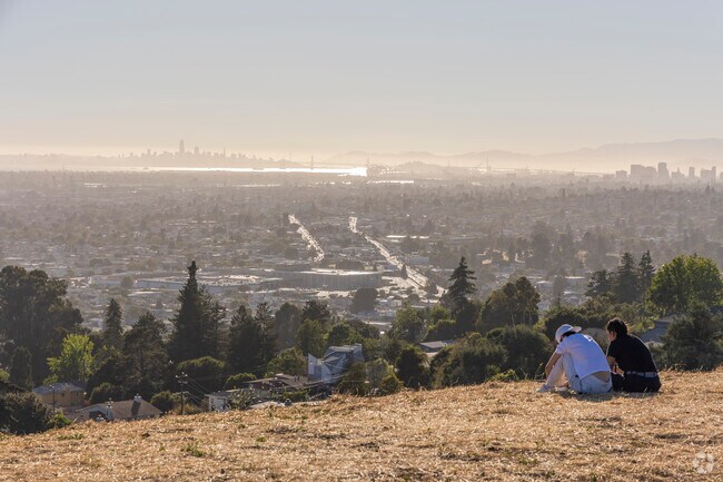 Oak Knoll's views are truly a sight to behold.