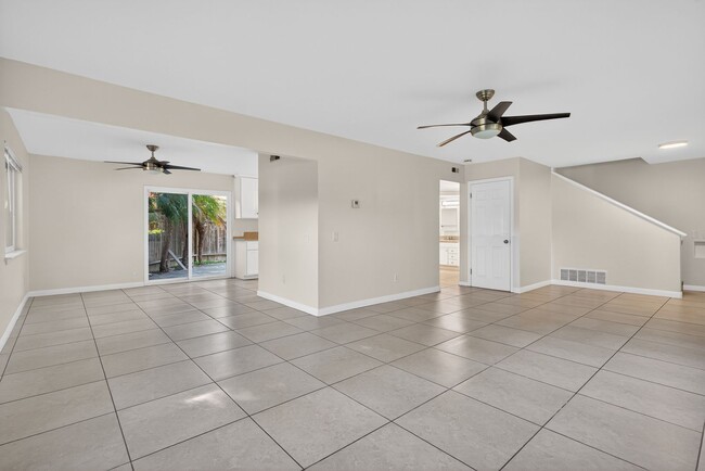 2884 La Salle Ave unit 1, Costa Mesa, CA 92626 - photo 5