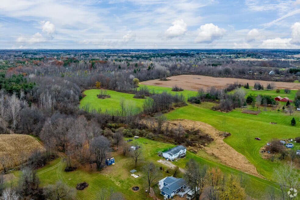 Neighborhood_Marathon-Township_V1_121423