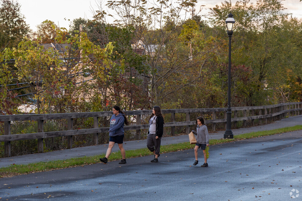 NH_Woodward_ 558748_V2_P2_020625