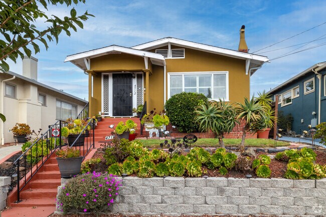 Craftsman home in Fairfax is known for their low-pitched gabled roofs the skilled craftsmanship