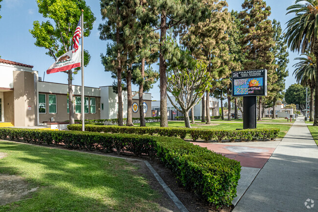 The front information sign at Paramount High School in Paramount.