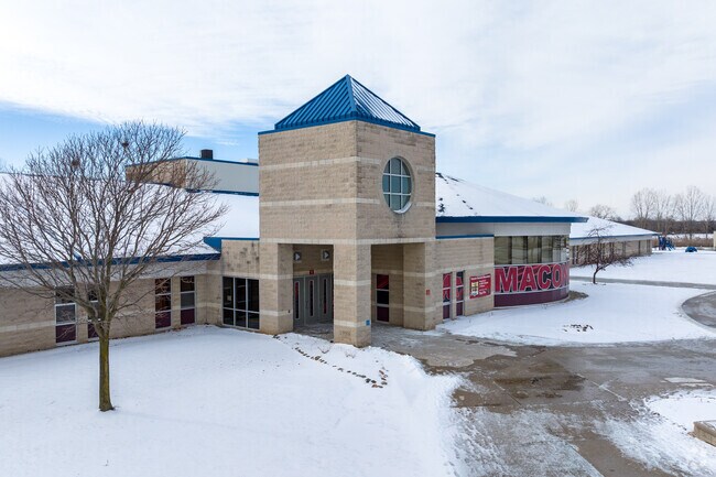 Francois Maconce Elementary School, Entrance.