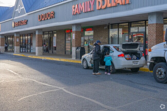 Suitland living includes quick dining and errands close to home.