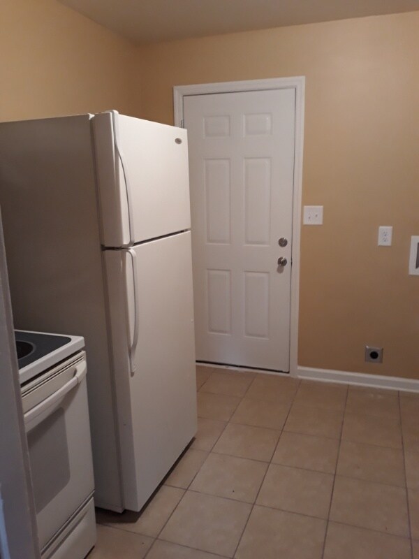 110 Sun Valley Dr, Macon, GA 31211 - photo 2
