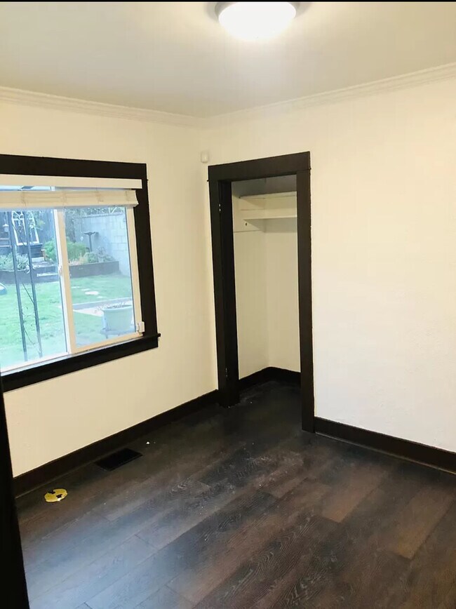 915 N Chester Ave, Inglewood, CA 90302 - photo 7