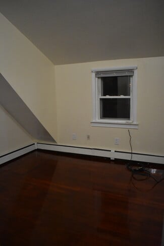 129 Bradstreet Ave Unit 3, Revere, MA 02151