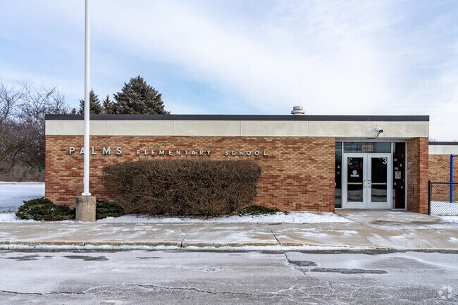 Palms Elementary School, Entrance.