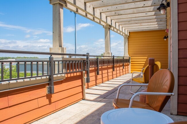 Park Central, Madison, WI 53703 - photo 6