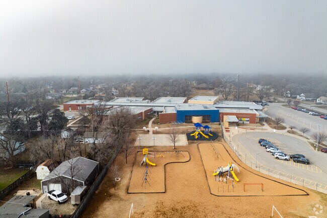 Here is the backside of Dodge Literacy Magnet Elementary School.