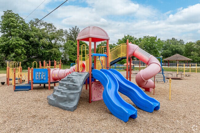 Central Elementary School is a public pre-k and elementary school in Grandville, Michigan.