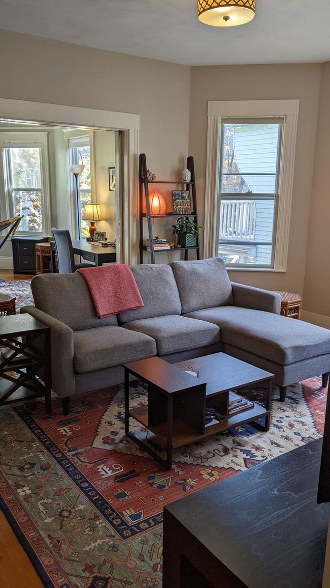 48 Banks St unit 2, Somerville, MA 02144 - photo 5