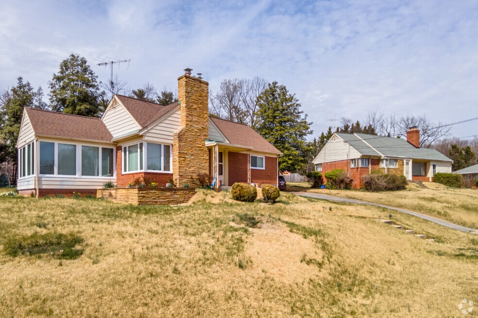 Final_Neighborhood_Hillandale_100623