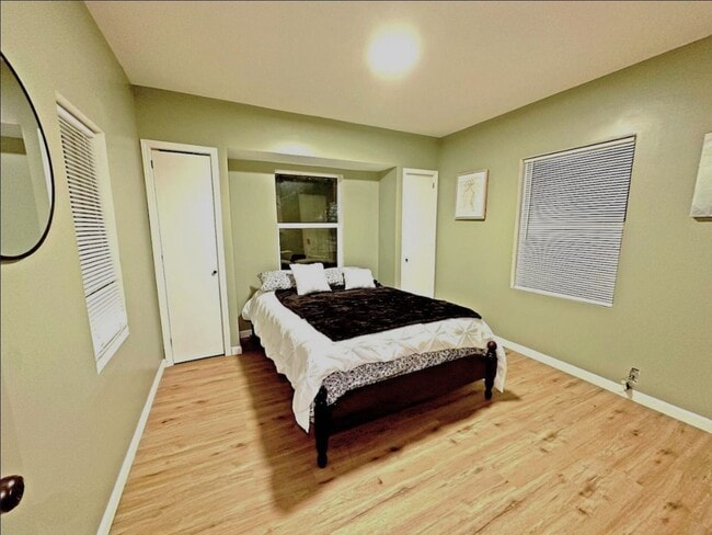 1341 S Sandusky Ave, Tulsa, OK 74112 - photo 7