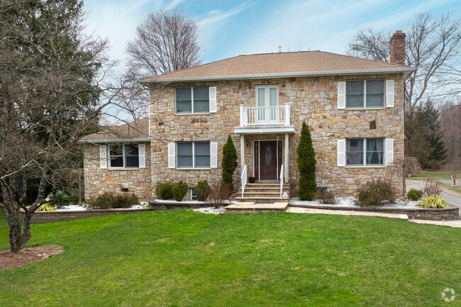 Historic and spacious mansions are a mainstay of Cedar Knolls.
