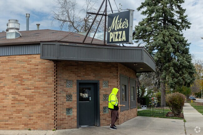 Mike's Pizza is the local walk up diner spot focusing on quick take out options.
