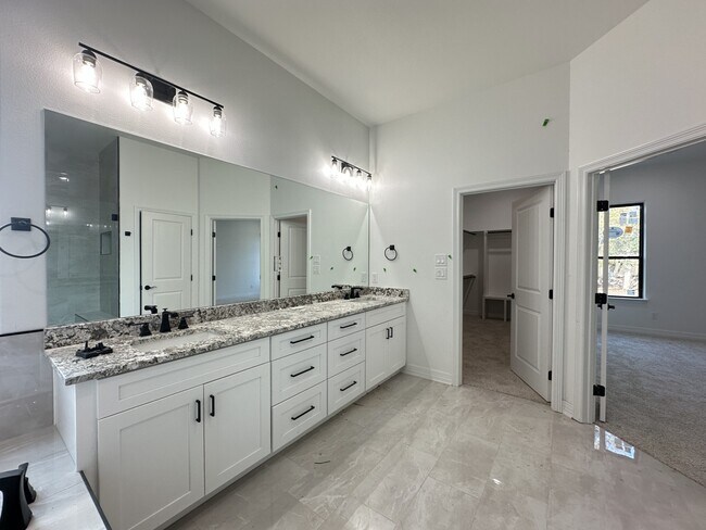 818 Eagle Heights, Salado, TX 76571 - photo 6