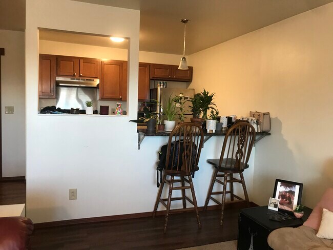 The Metro On Vine, West Bend, WI 53095 - photo 3