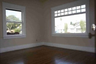 1424 W 37th Dr, Los Angeles, CA 90018